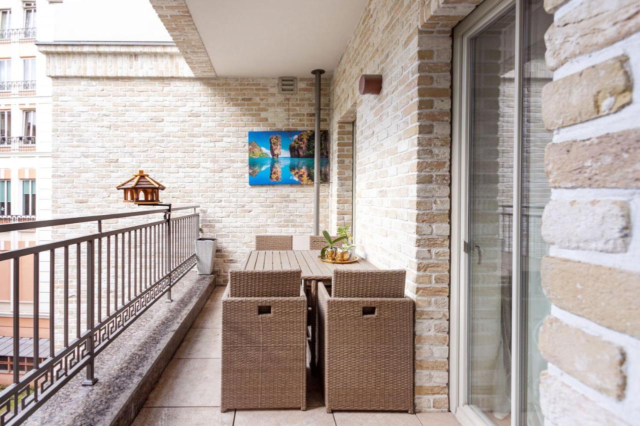 Jogailos Residence Peaceful Old Town Luxury 3 Bdr, 2 Bthr, Free Garage, Top-Speed Wifi VNO Dış mekan fotoğraf
